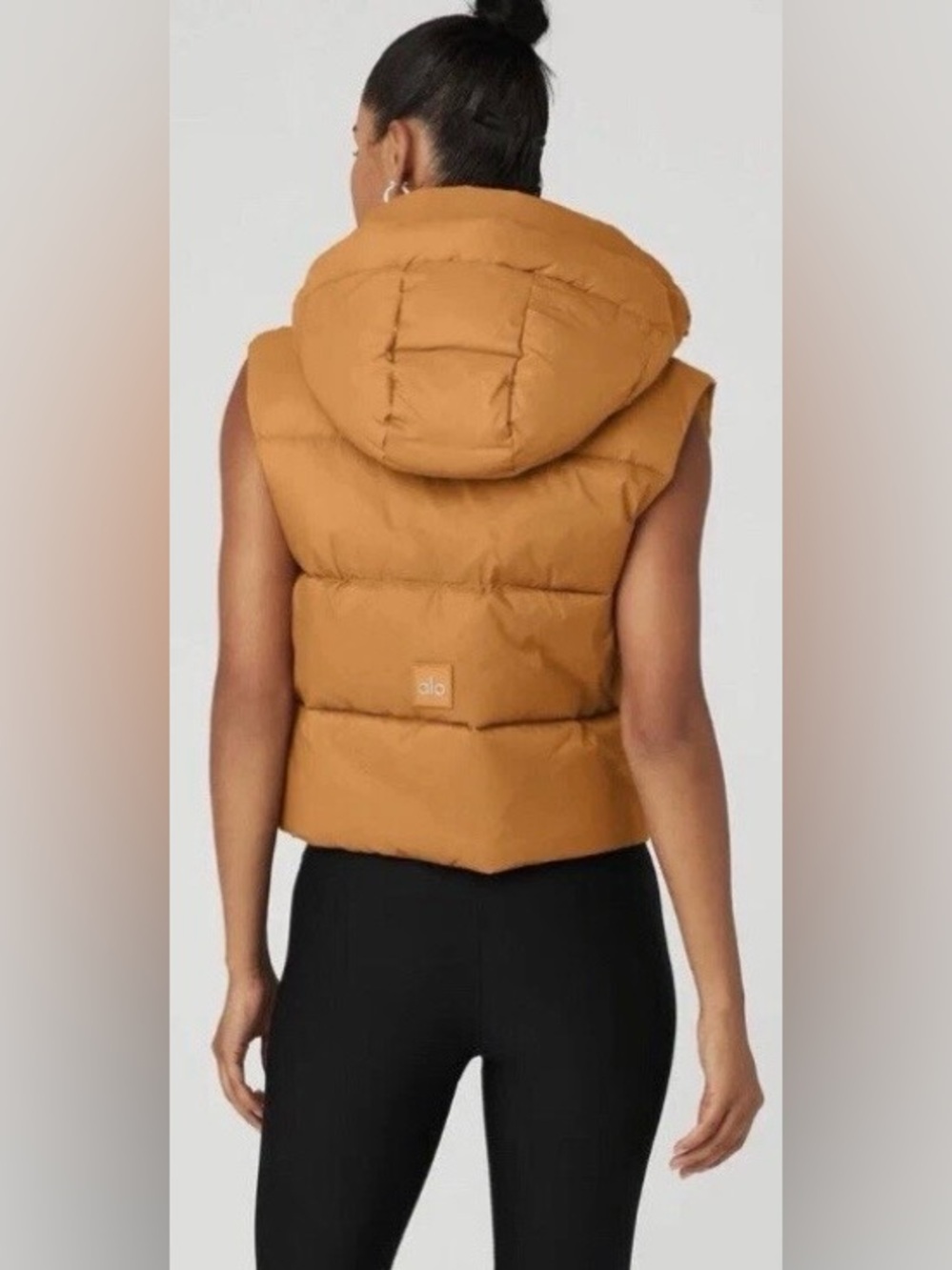 ALO YOGA Gold Rush Hooded
Puffer Vest - Toffee - Picture 7 of 12
